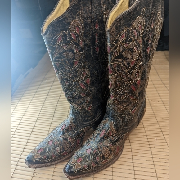 Ladies Corral Boots A1951 Black~Cognac~Red Goat leather Laser cut-outs, … - Picture 3 of 12